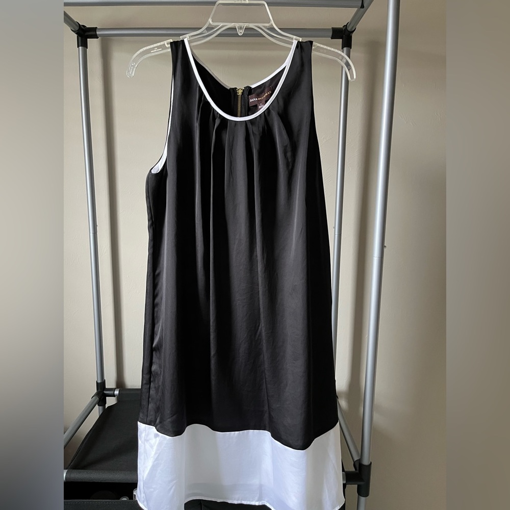 Women’s dress